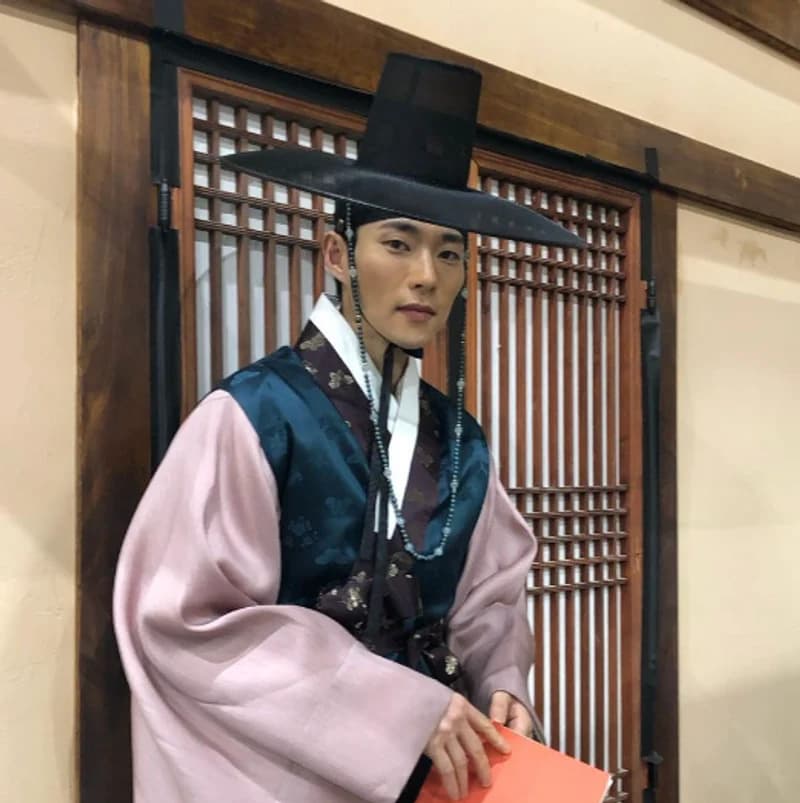 image source_instagram|yunbellseok