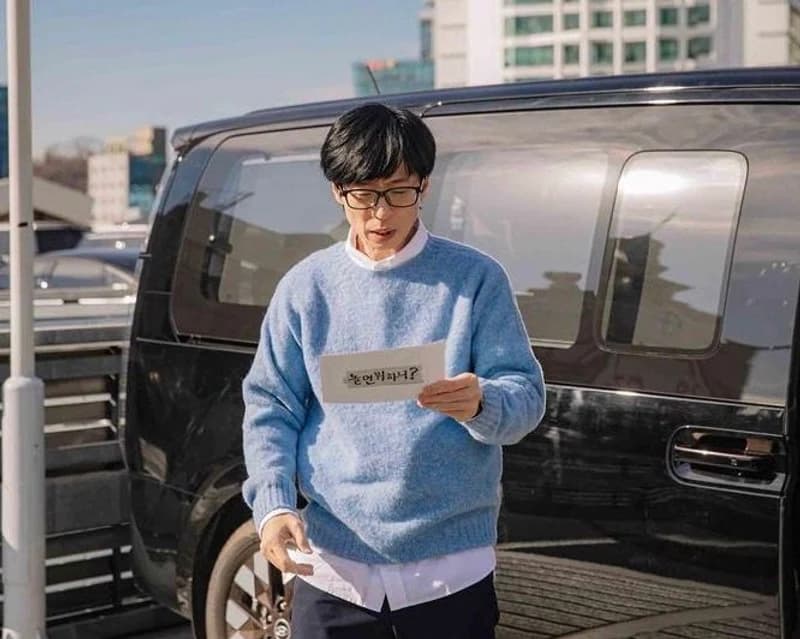 Image Source l hangout_with_yoo IG