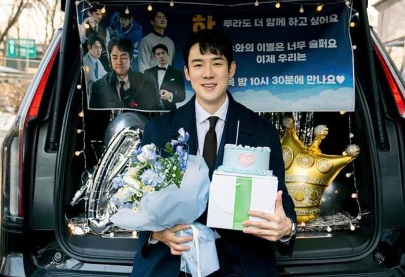 Image Source l yoo_yeonseok IG