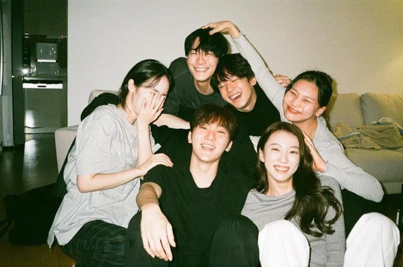 Image Source l 1998_suji_ya IG 