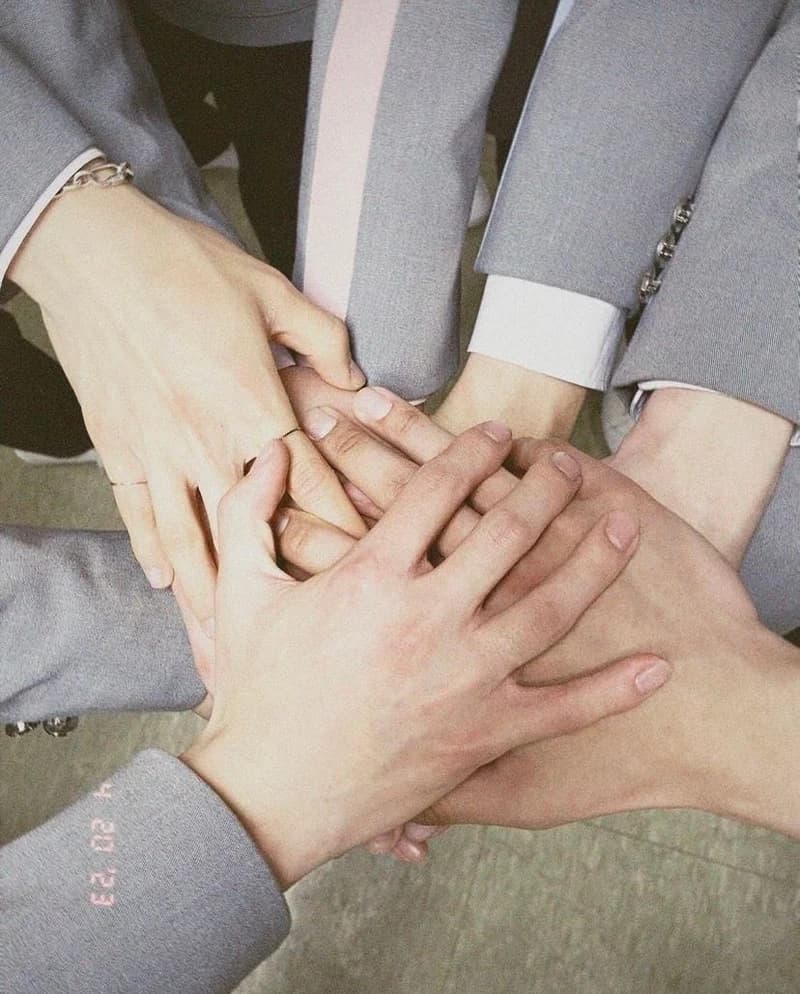 Image Source l zb1official IG