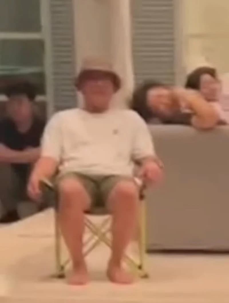 Image Source l 이영지 YouTube 
