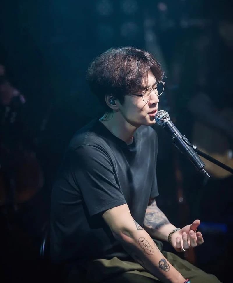 Image Source l lee.seokhoon IG