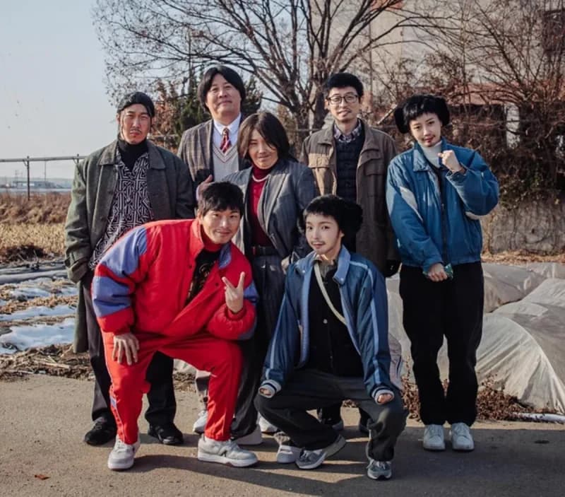Image Source_Instagram |hangout_with_yoo