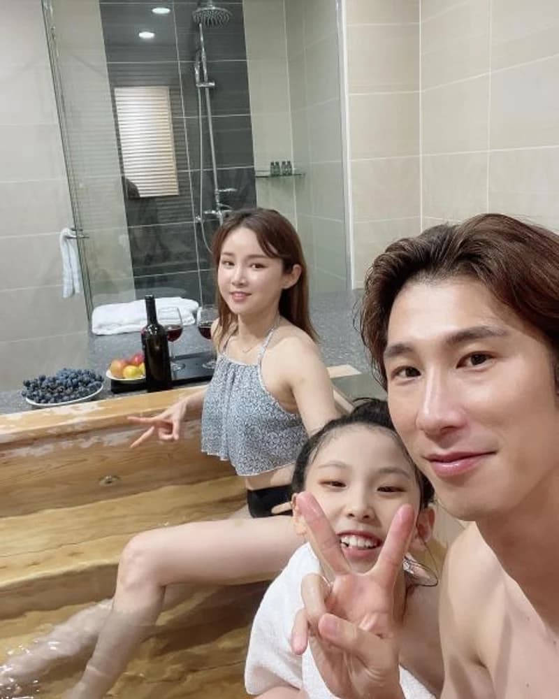 Image Source l hyun8034 FB