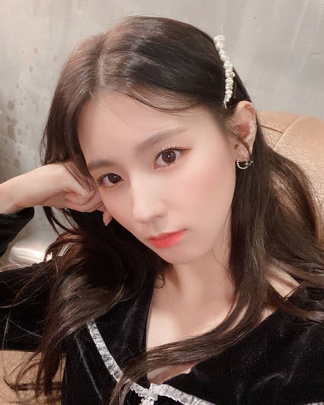 instagram | official_g_i_dle