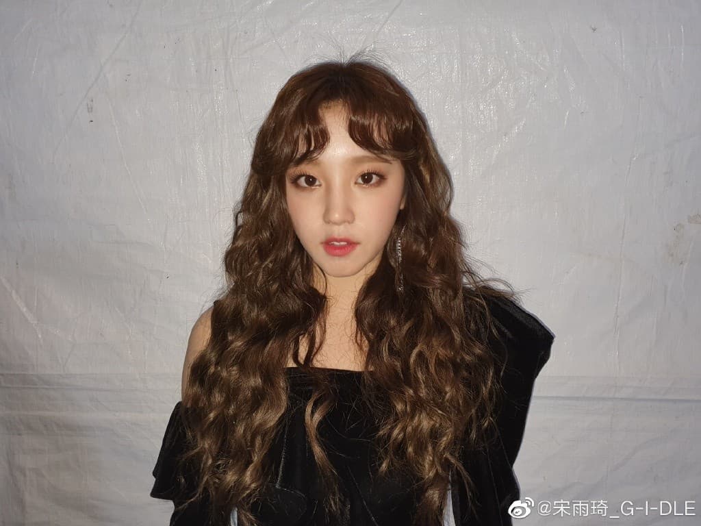 宋雨琦_G-I-DLE 微博