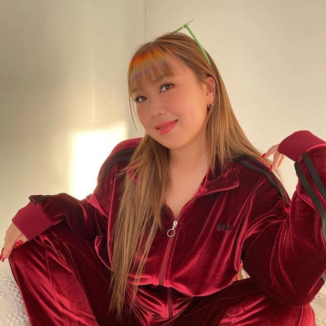instagram | youngji_02