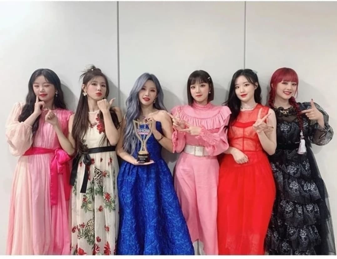 instagram | official_g_i_dle