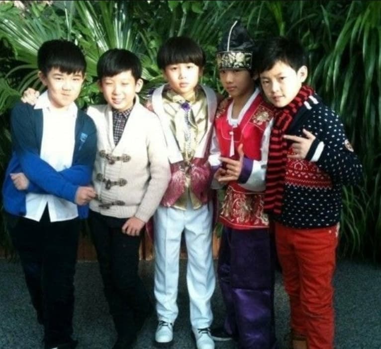 image source_theqoo