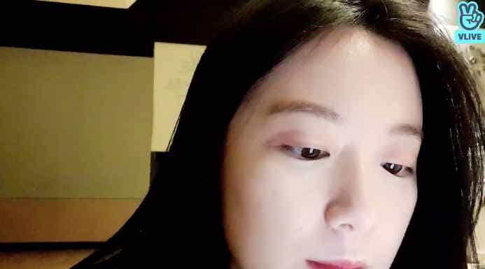 Image Source | vlive