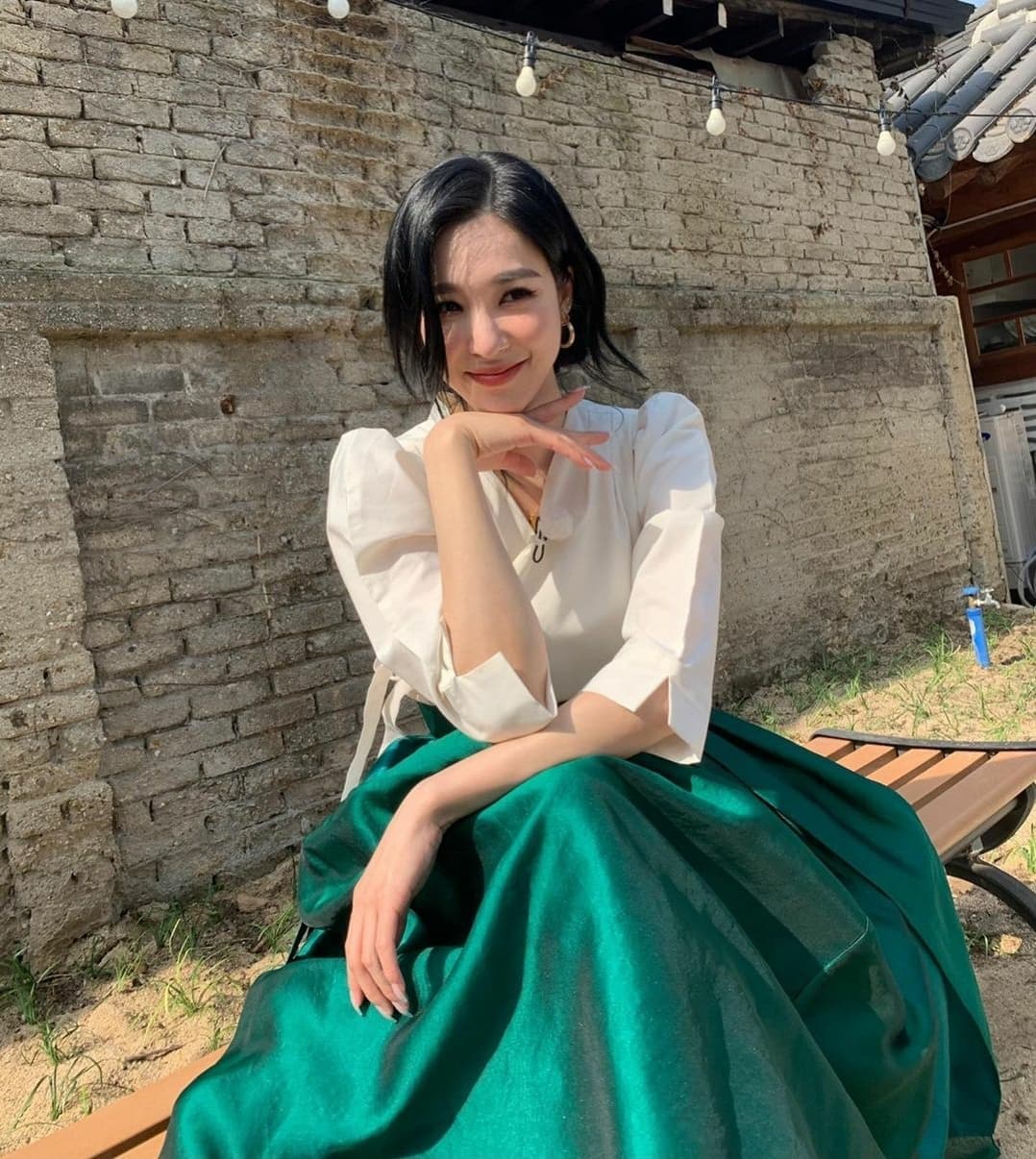instagram | tiffanyyoungofficial
