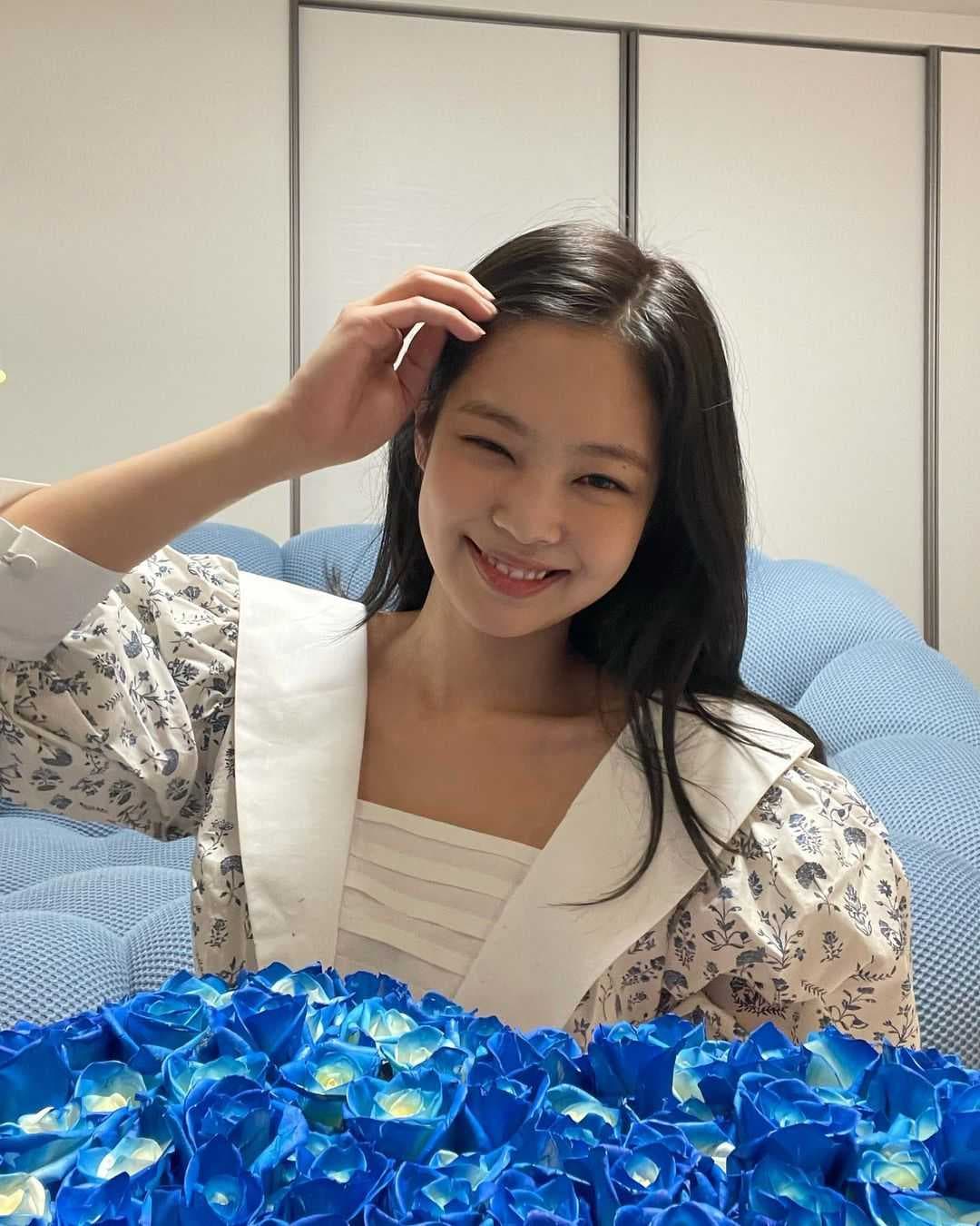 Image Source instagram | jennierubyjane