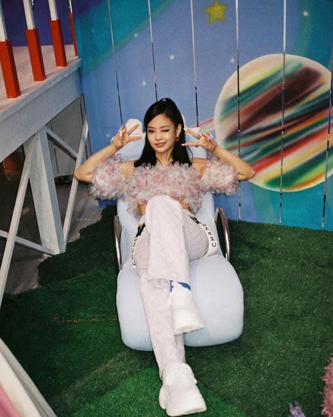 Image Source instagram | jennierubyjane