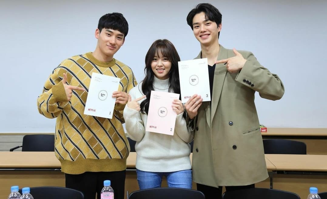 instagram | songkang_b