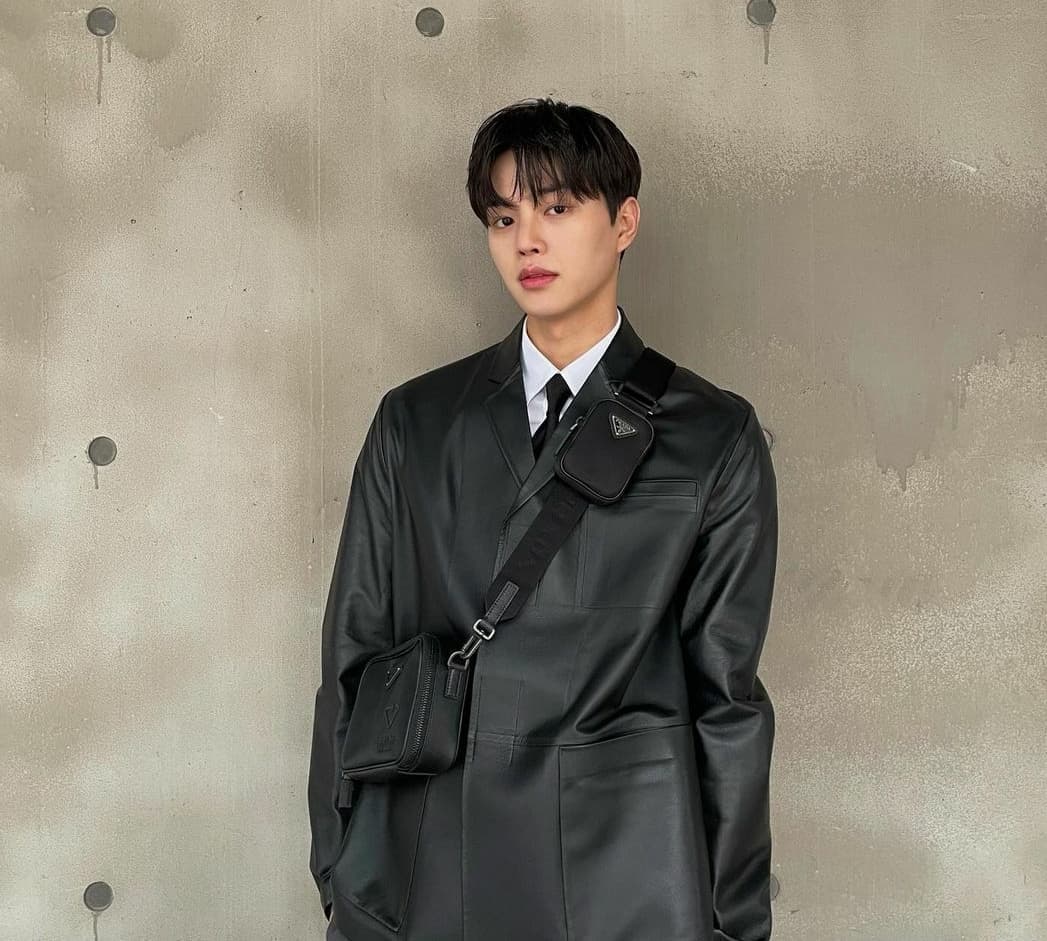 instagram | songkang_b