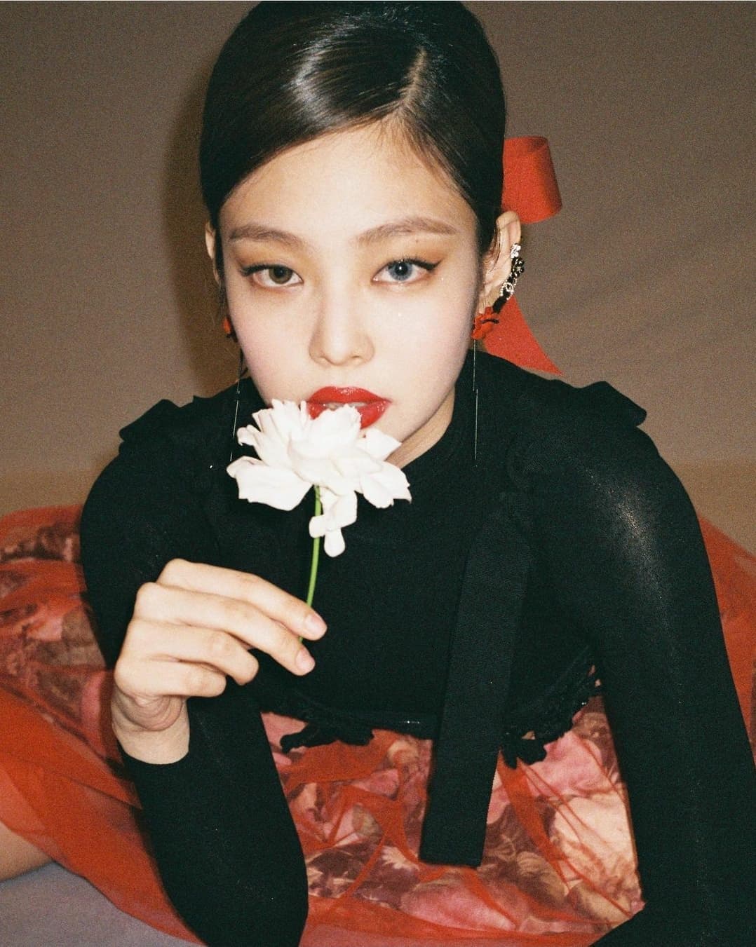 instagram | jennierubyjane