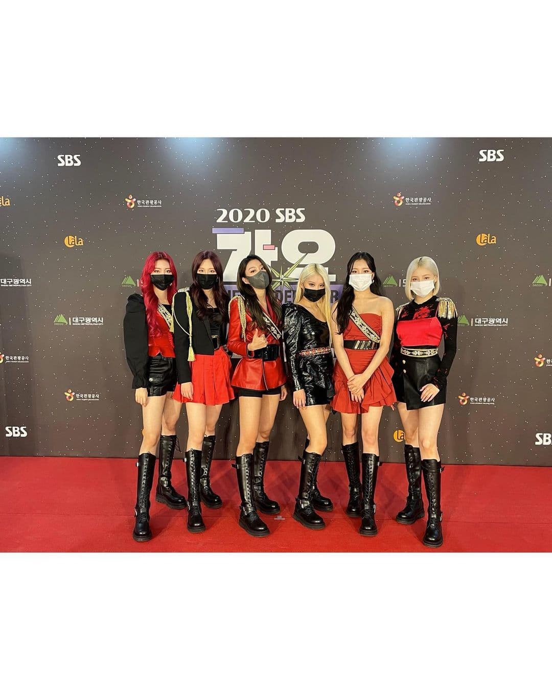 Image Source_Instagram | momoland_official
