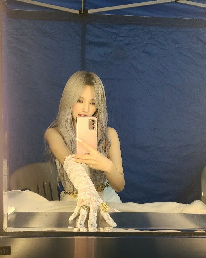 image source_instagram|official_g_i_dle