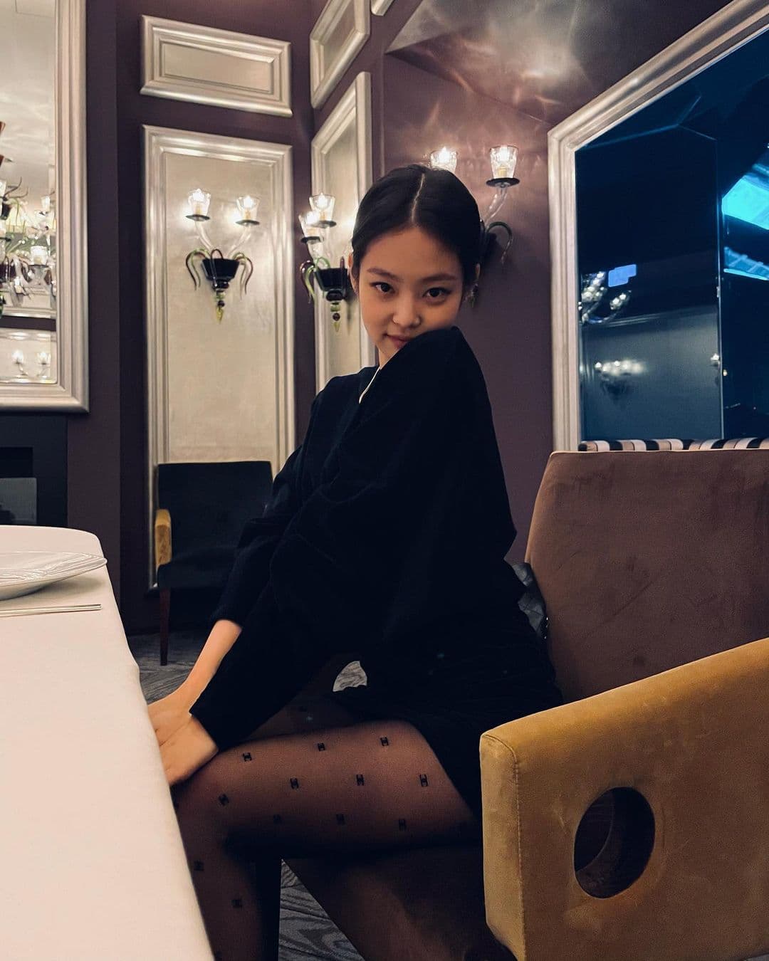image source_instagram|jennierubyjane