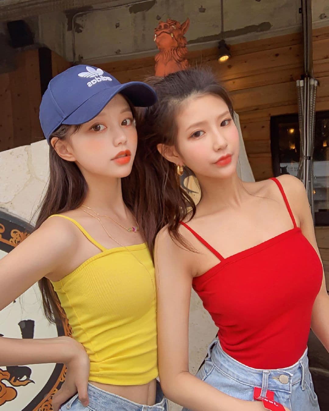 Instagram | chuu_official