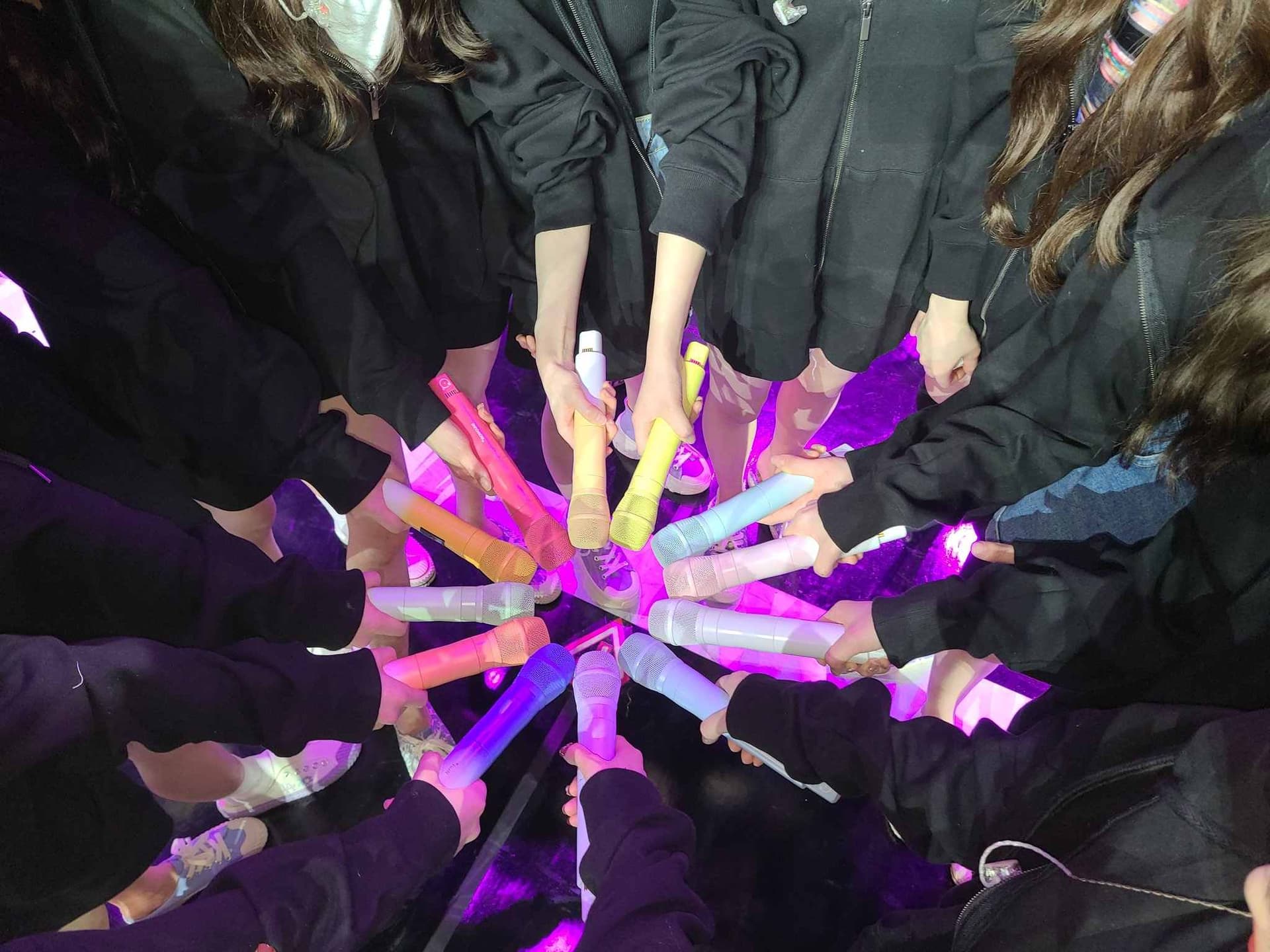 Image Source_Instagram | official_izone