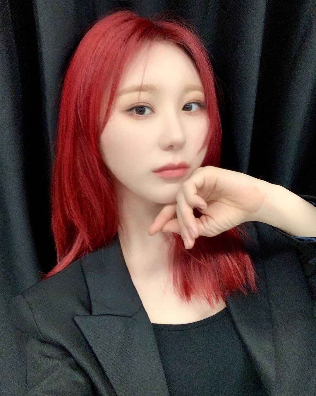Image Source_Instagram | official_izone