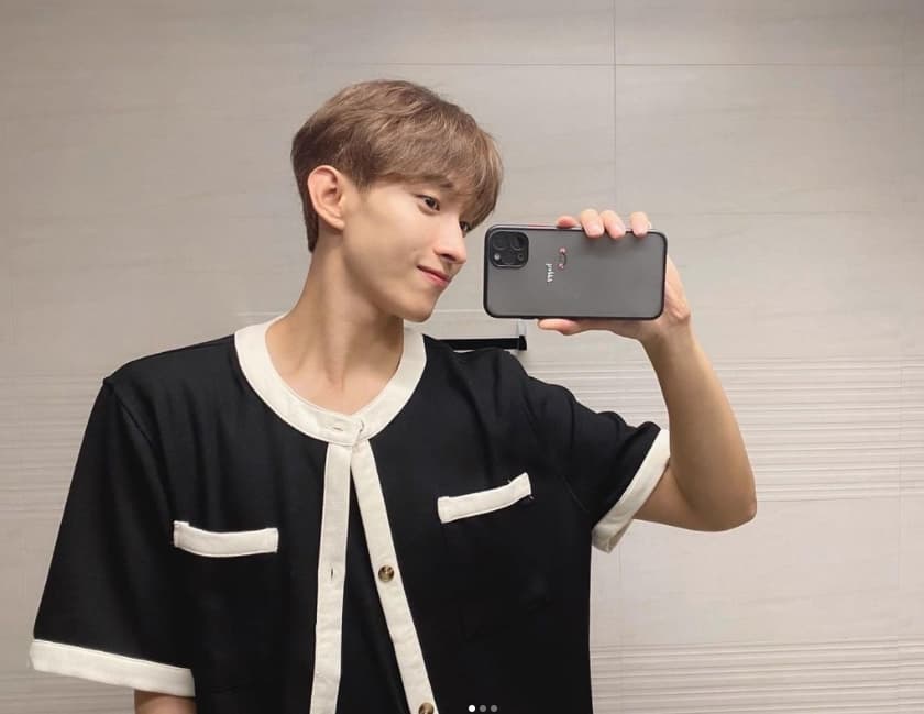 Instagram dk_is_dokyeom