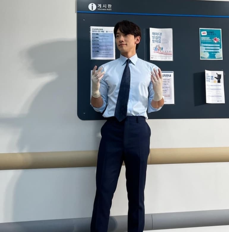 Image Source_Instagram |rain_oppa