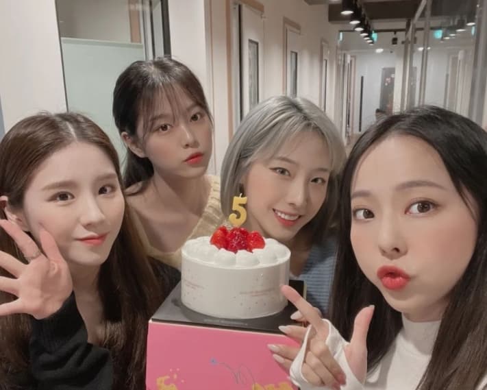 Image Source_Instagramㅣloonatheworld
