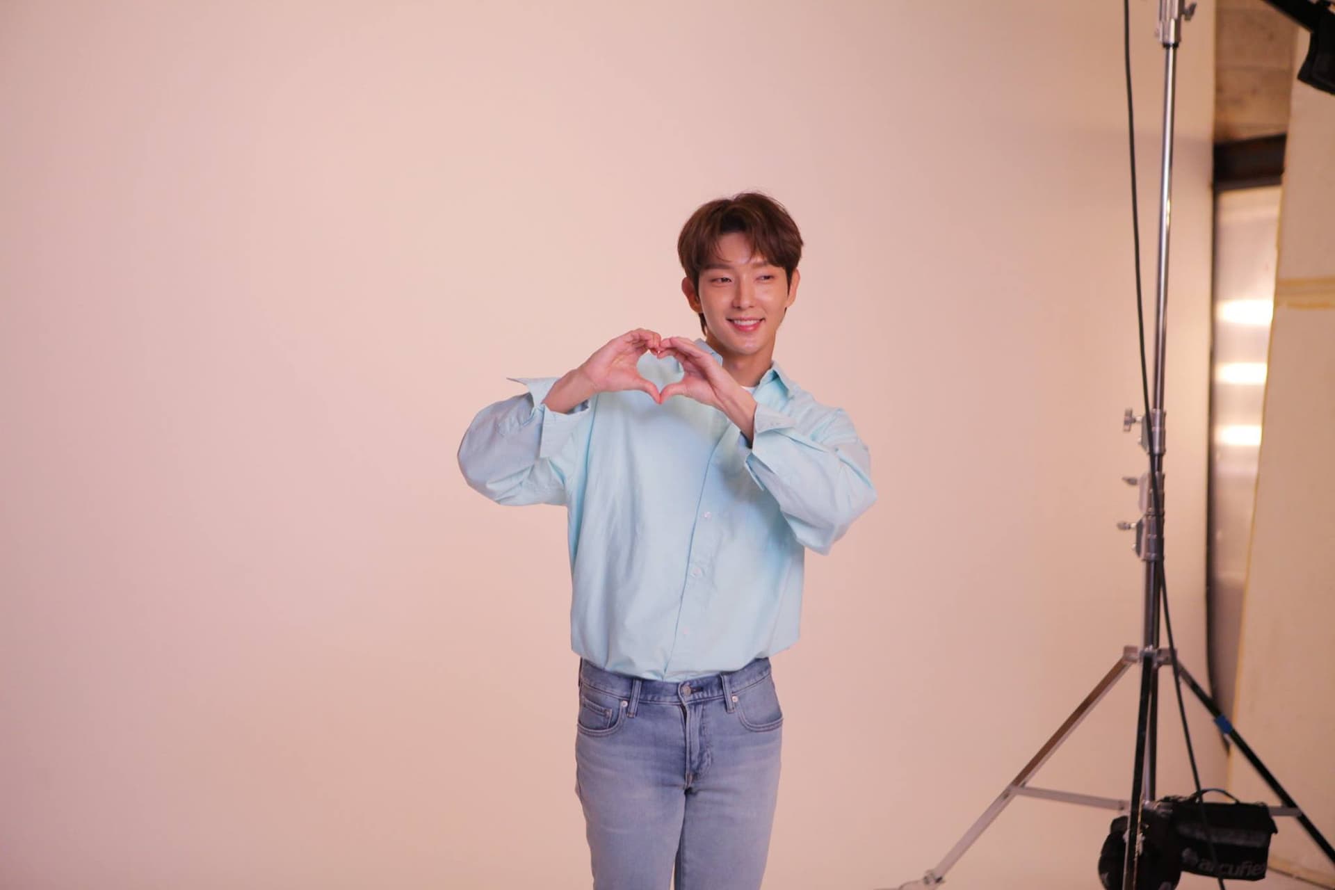 Image Source_FaceBook|OfficialLeeJoongi