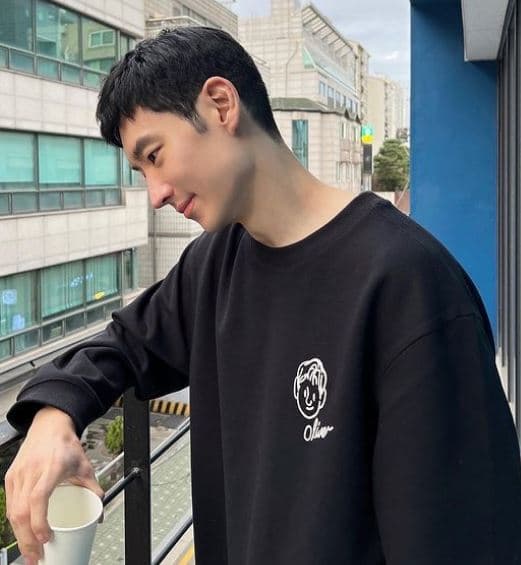 Image Source_Instagramㅣleejehoon_official