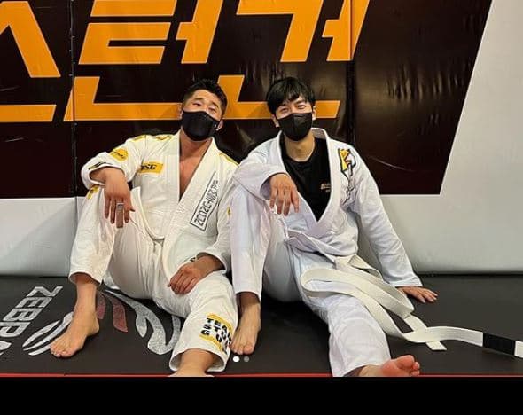 Image Source_Instagramㅣleeseunggi.official