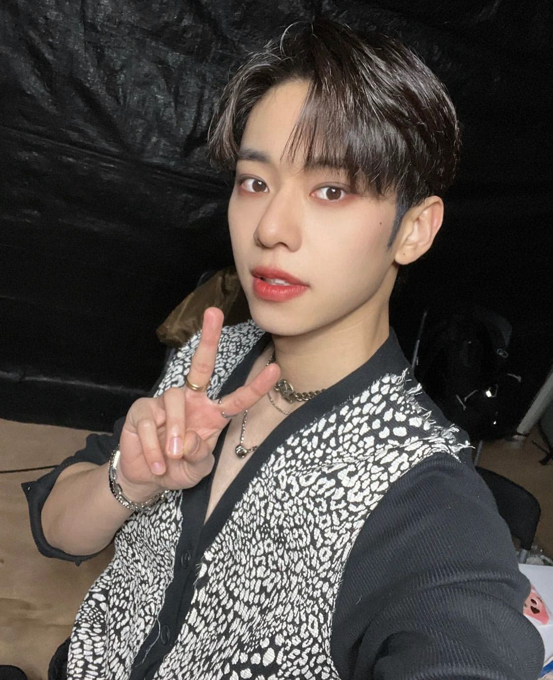 Image Source :Instagram | ab6ix_official