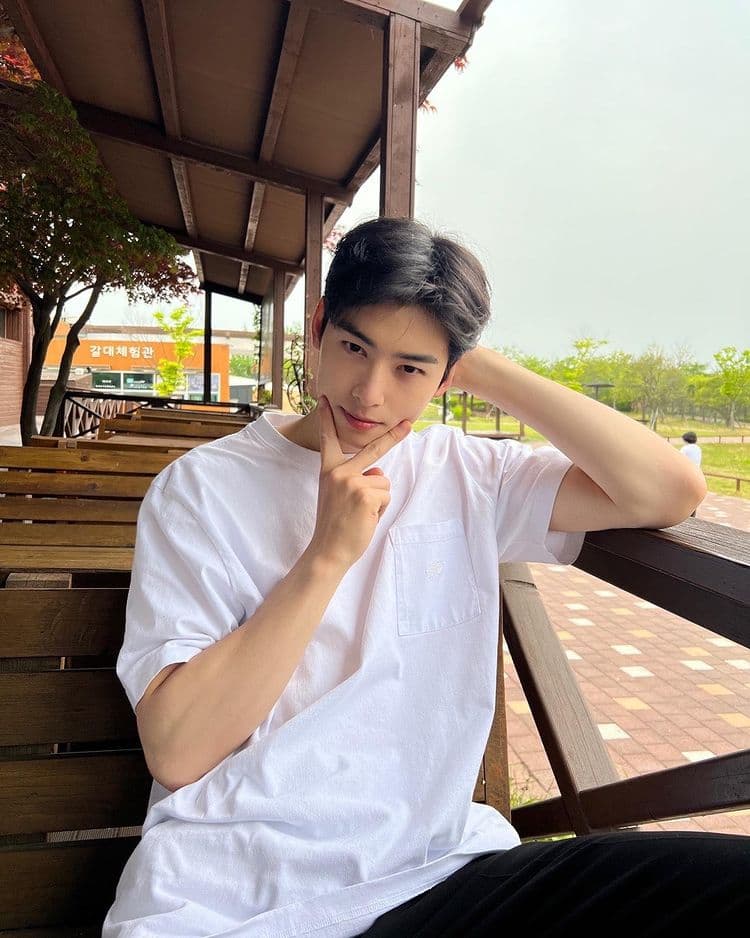 Image Source_Instagram | eunwo.o_c