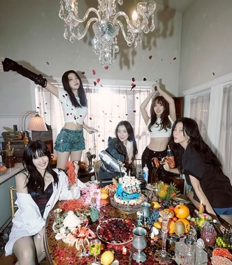 Image source_ Instagram | redvelvet.smtown