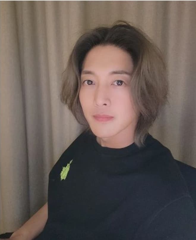 Image Source_Instagram|hyunjoong860606