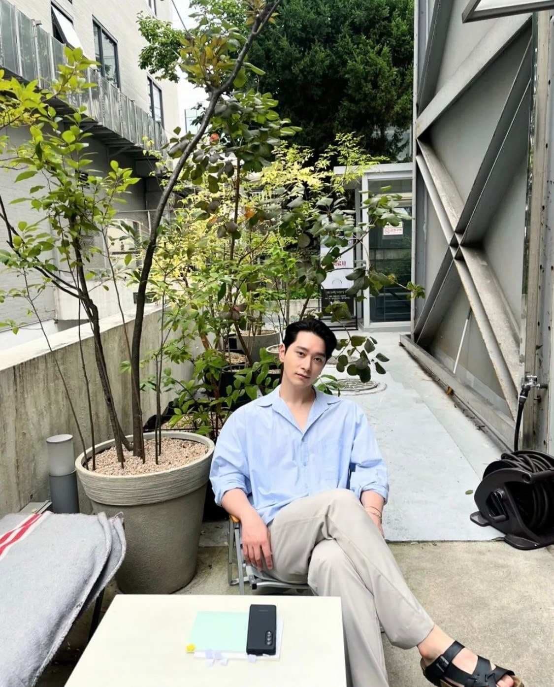 image source_instagram|hwang_chan222