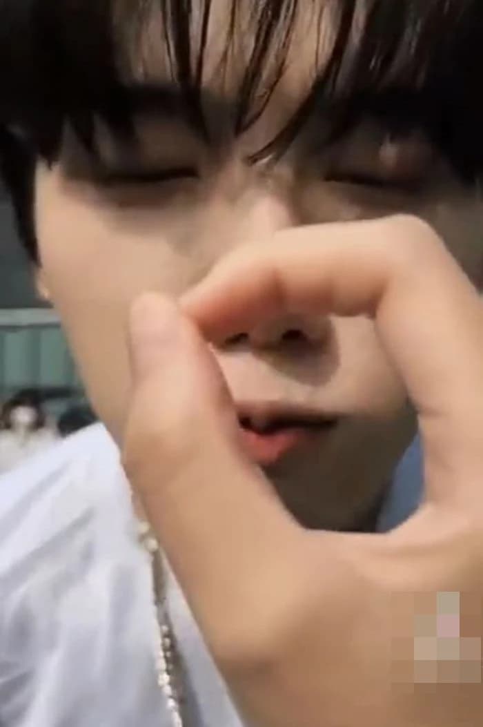 Image source_ 온라인 커뮤니티