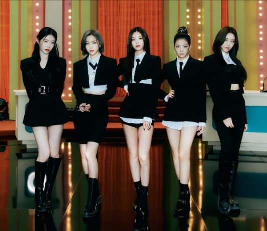 Image Source | ITZY FB