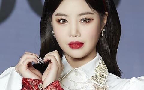 CUBE 擺爛讓 (G)I-DLE 粉絲絕望放棄!發表立場:「穗珍的爭議總攻正式解散」