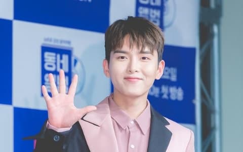SJ厲旭出演音樂劇《粉絲信》,黑粉攻擊身材再成焦點!
