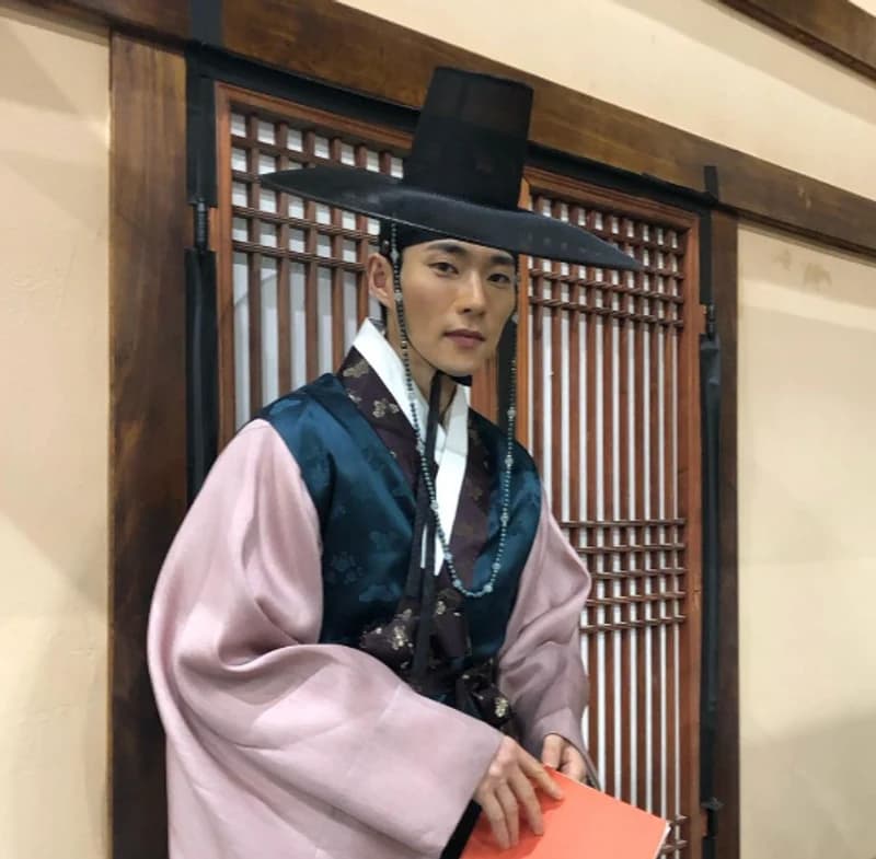 image source_instagram|yunbellseok