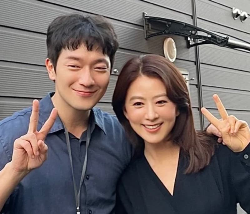Image Source_Instagram | heeae_official