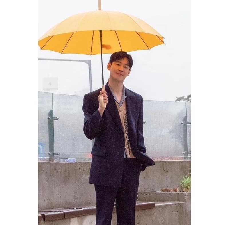 Image Source l leejehoon_official IG