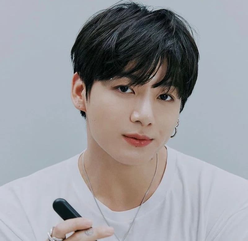 Image Source l bts.bighitofficial IG