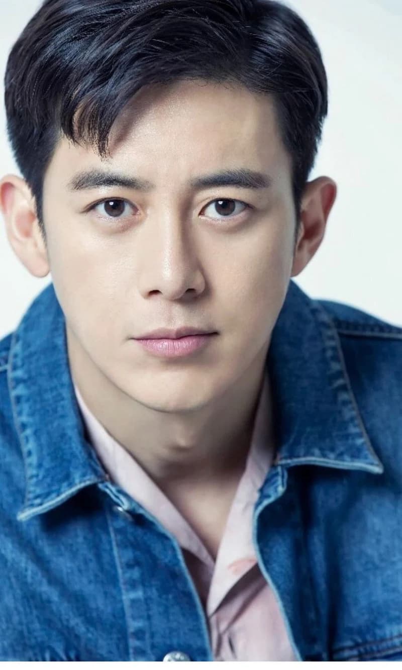  Image Source_Instagram |gosoo_official