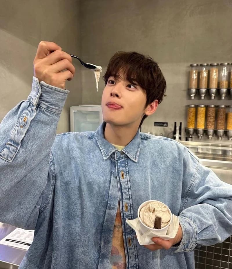 Image Source_Instagram |eunwo.o_c