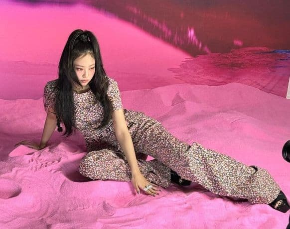 Jennie拍《偶像漩渦》跳板成功!外媒分析4大好處:要拿艾美獎都沒問題
