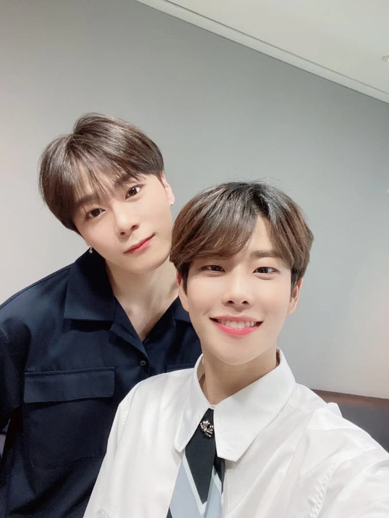 Image Source_X| offclASTRO